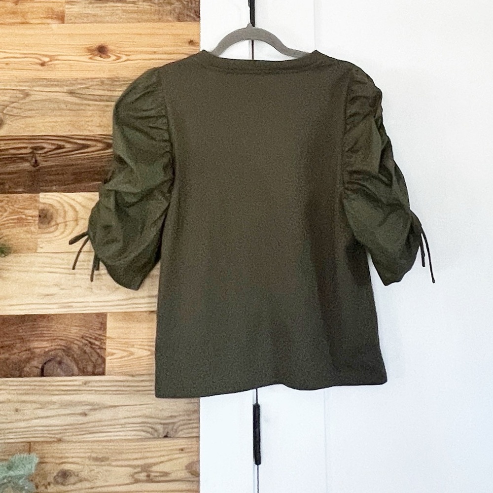 Frame Ruched Tie Sleeve Tee in Fatigue Large - Picture 5 of 6